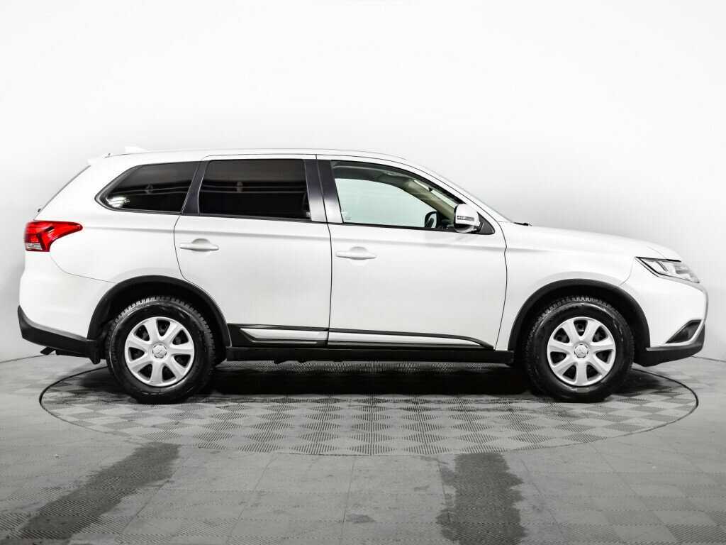 Купить Mitsubishi Outlander, 2020, 70 826 км, фото №4