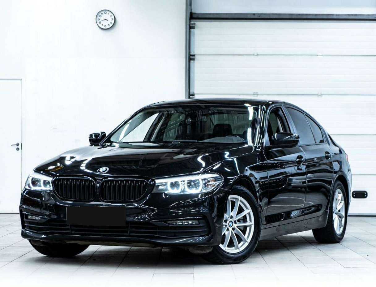 Купить BMW 5 серии 520d, 2019, 146 239 км, фото №1