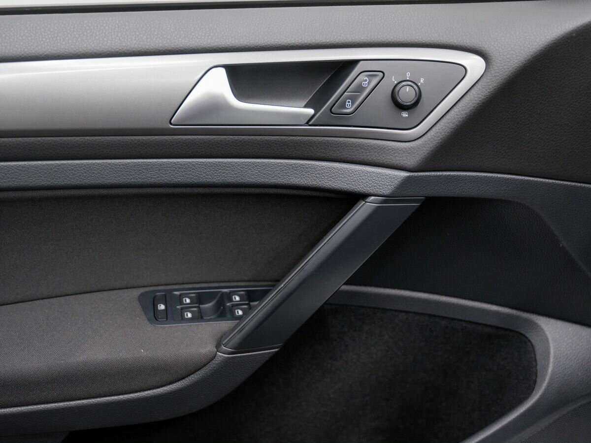 Купить Volkswagen Golf, 2014, 186 000 км, фото №16