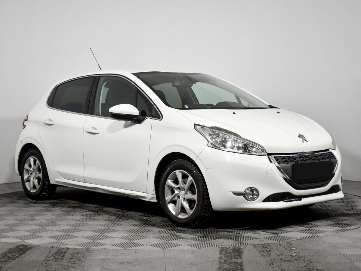 Купить Peugeot 208 I, 2013, 190 000 км, фото №3