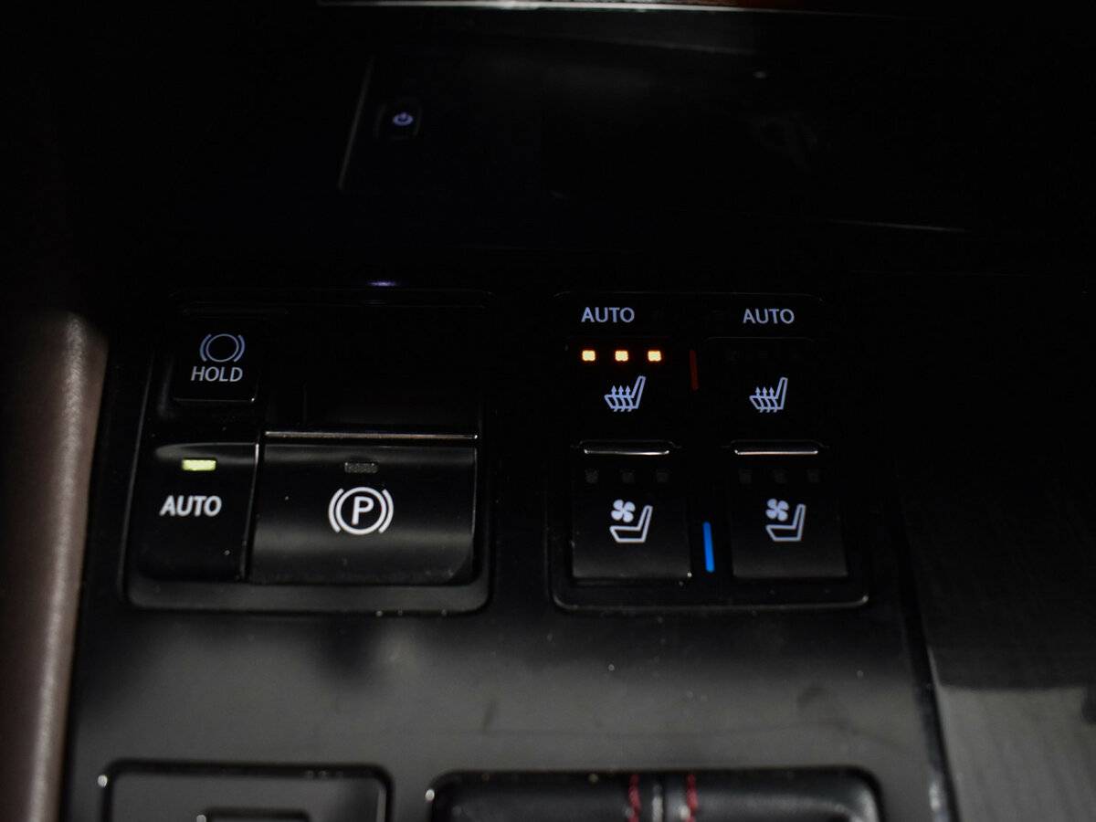 Купить Lexus RX 200t IV, 2017, 81 697 км, фото №16