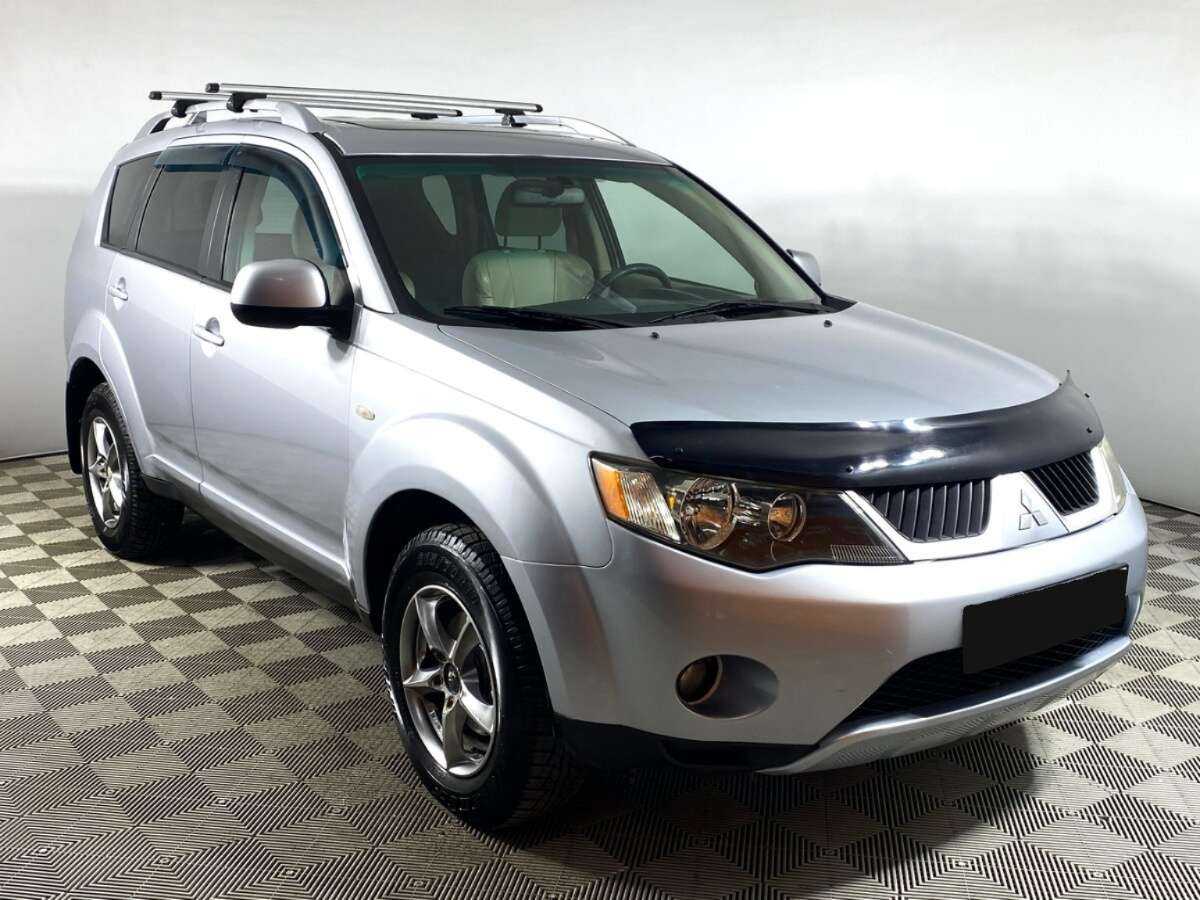 Купить Mitsubishi Outlander, 2008, 210 000 км, фото №2