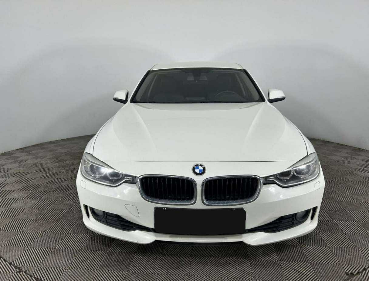 Купить BMW 3 серии 320i, 2014, 186 000 км, фото №2