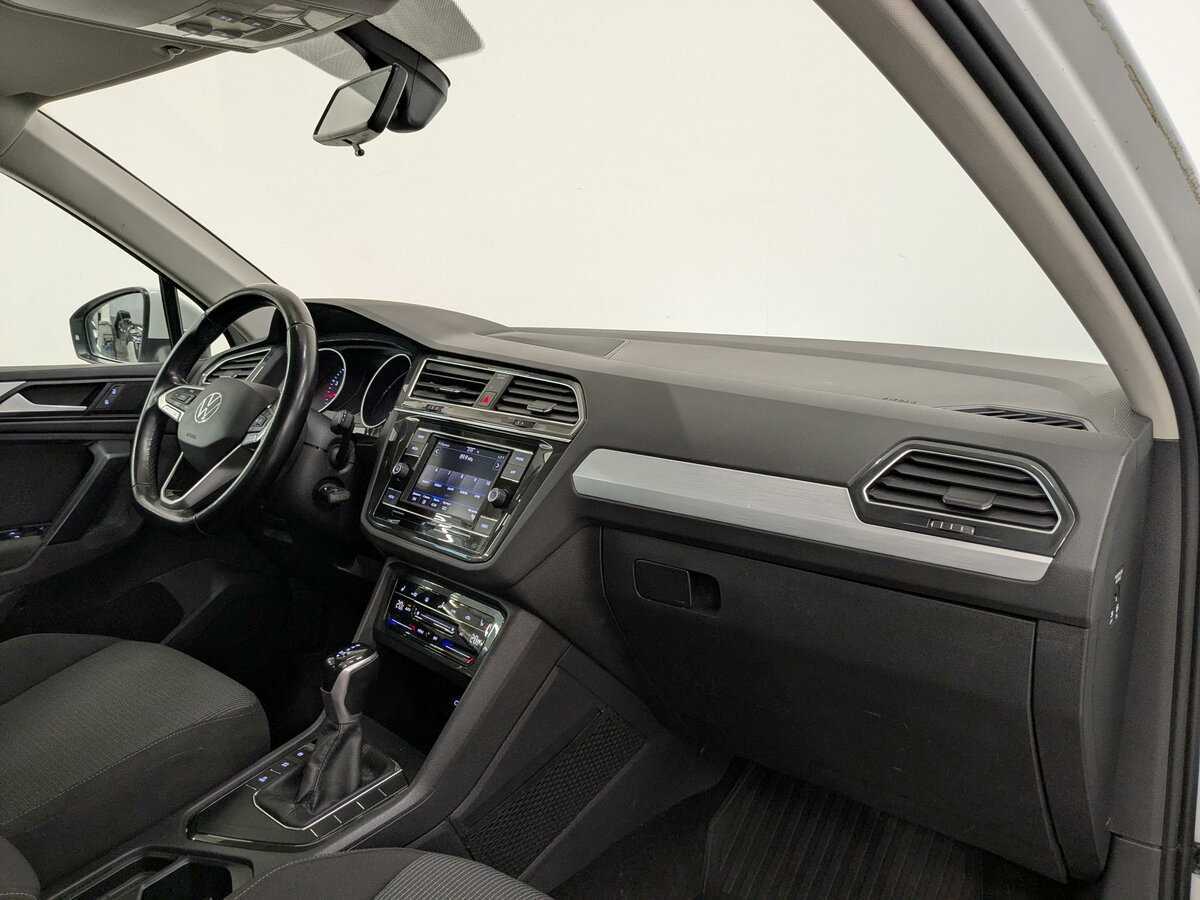 Купить Volkswagen Tiguan, 2021, 154 692 км, фото №11