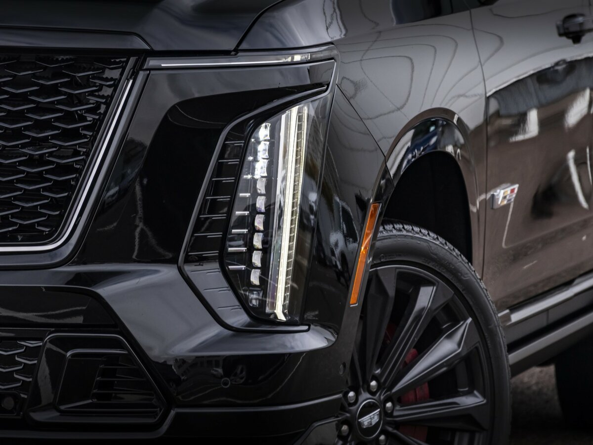 Купить Cadillac Escalade-V I Рестайлинг, 2025, 100 км, фото №2