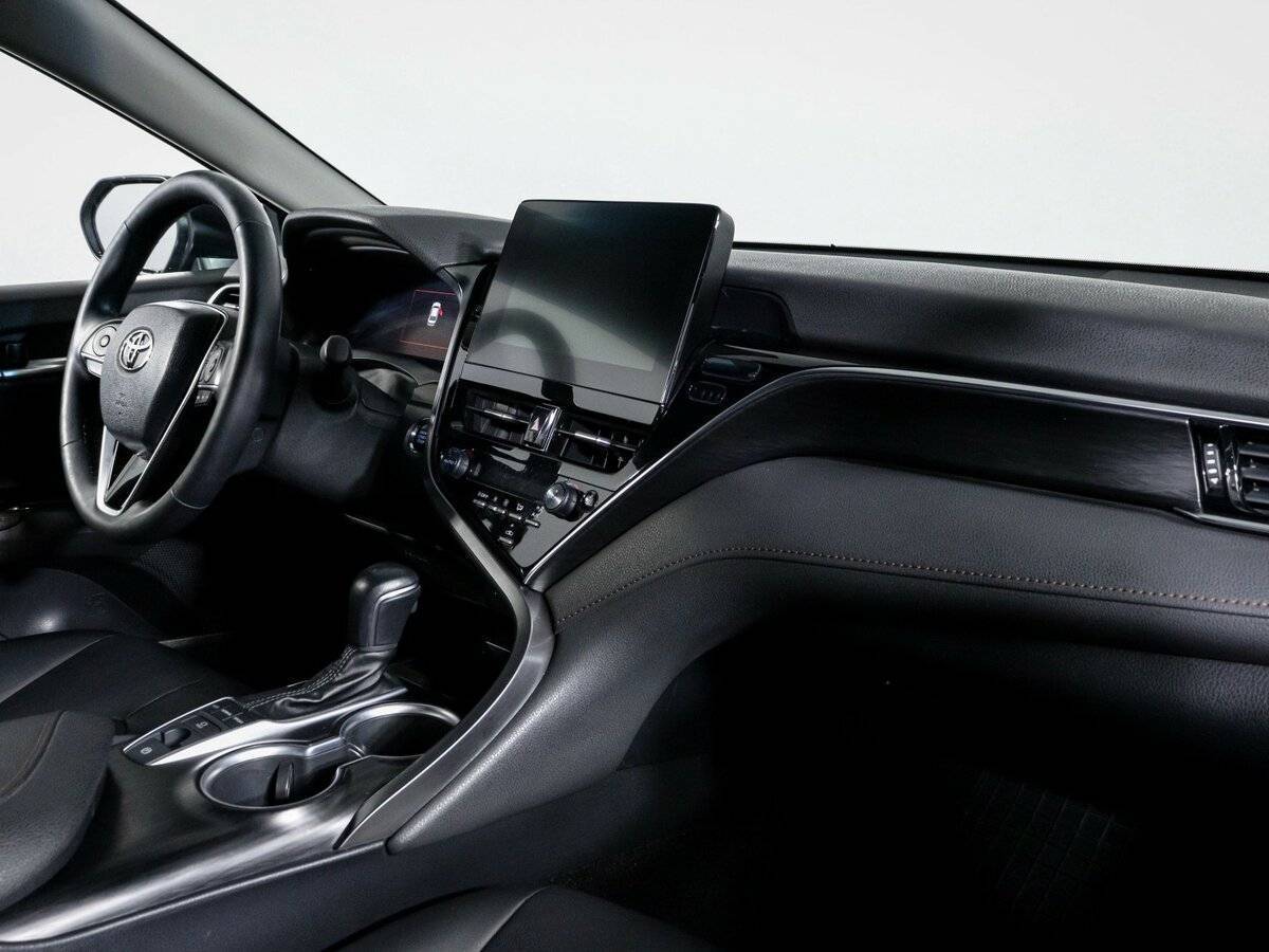 Купить Toyota Camry, 2023, 29 596 км, фото №9