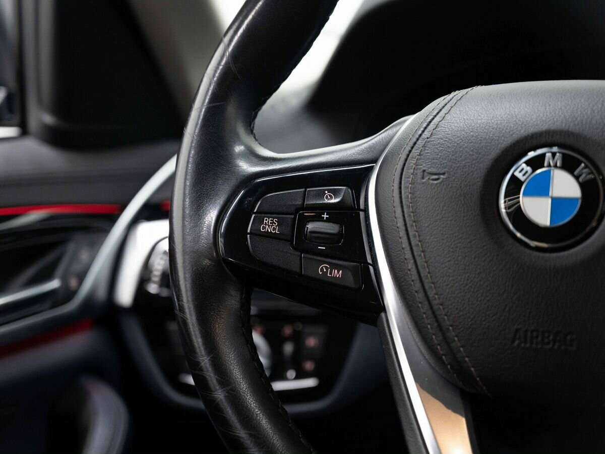 Купить BMW 5 серии 520d xDrive, 2017, 105 599 км, фото №16