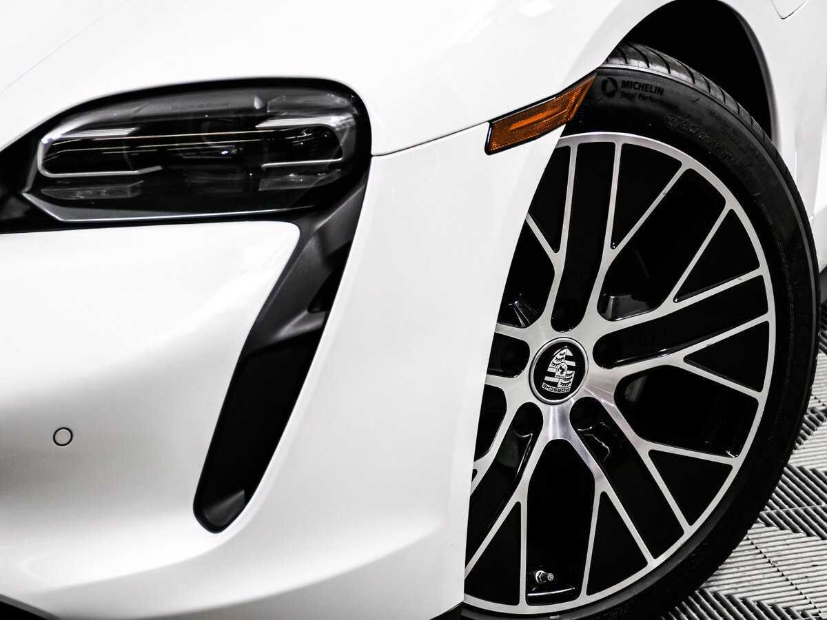 Купить Porsche Taycan, 2021, 41 448 км, фото №15