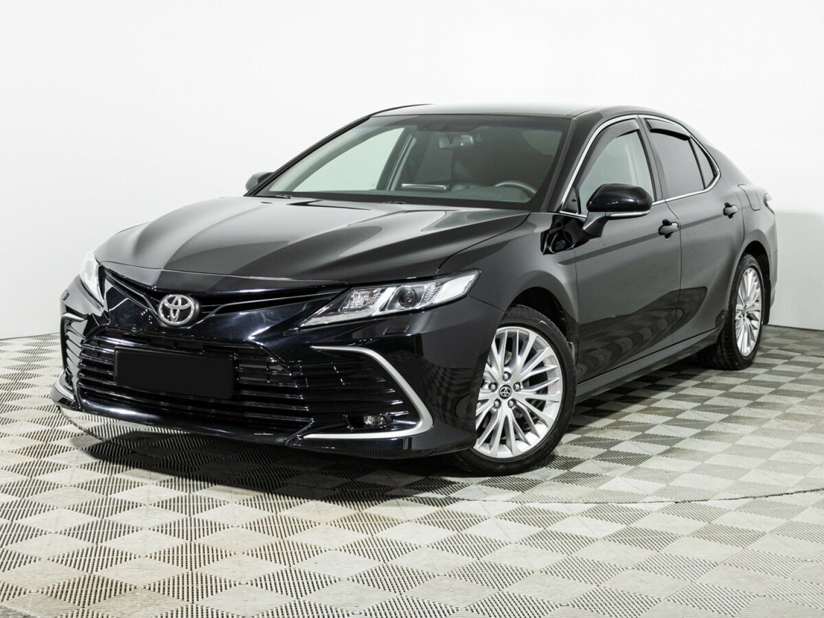 Купить Toyota Camry VIII (XV70) Рестайлинг, 2021, 46 313 км, фото №1