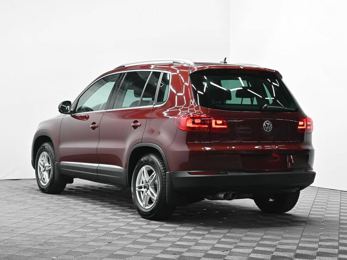 Купить Volkswagen Tiguan, 2011, 176 000 км, фото №3
