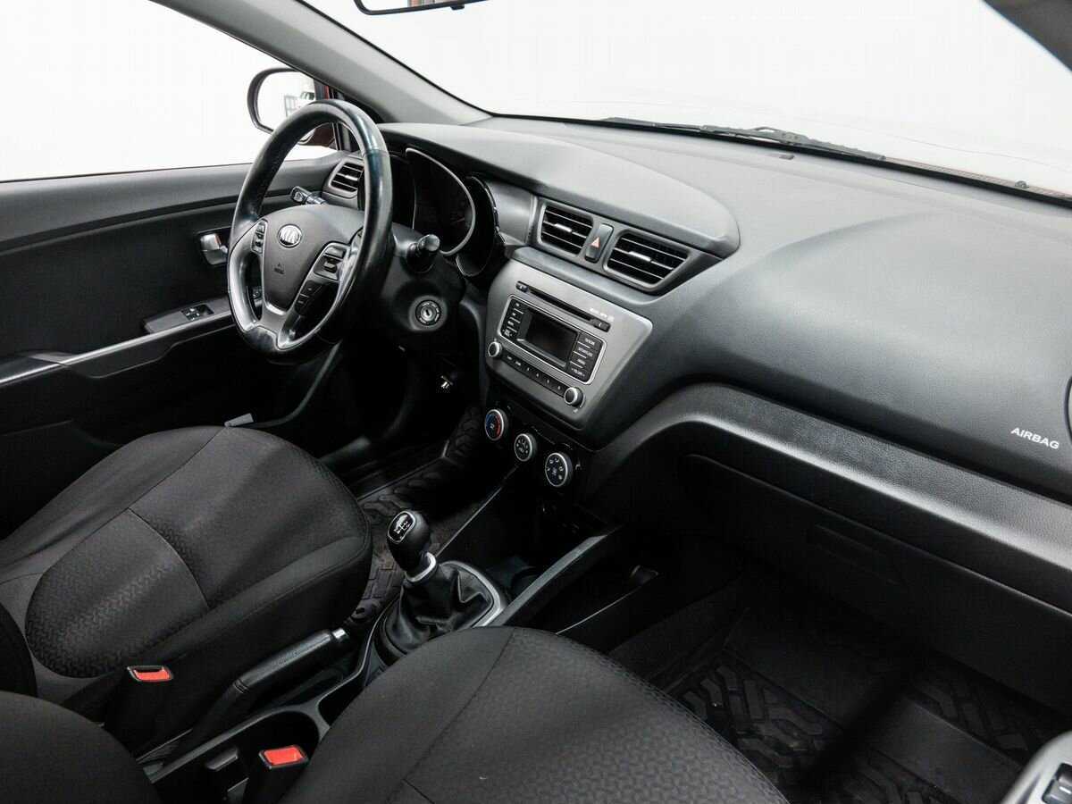 Купить Kia Rio, 2016, 90 000 км, фото №7