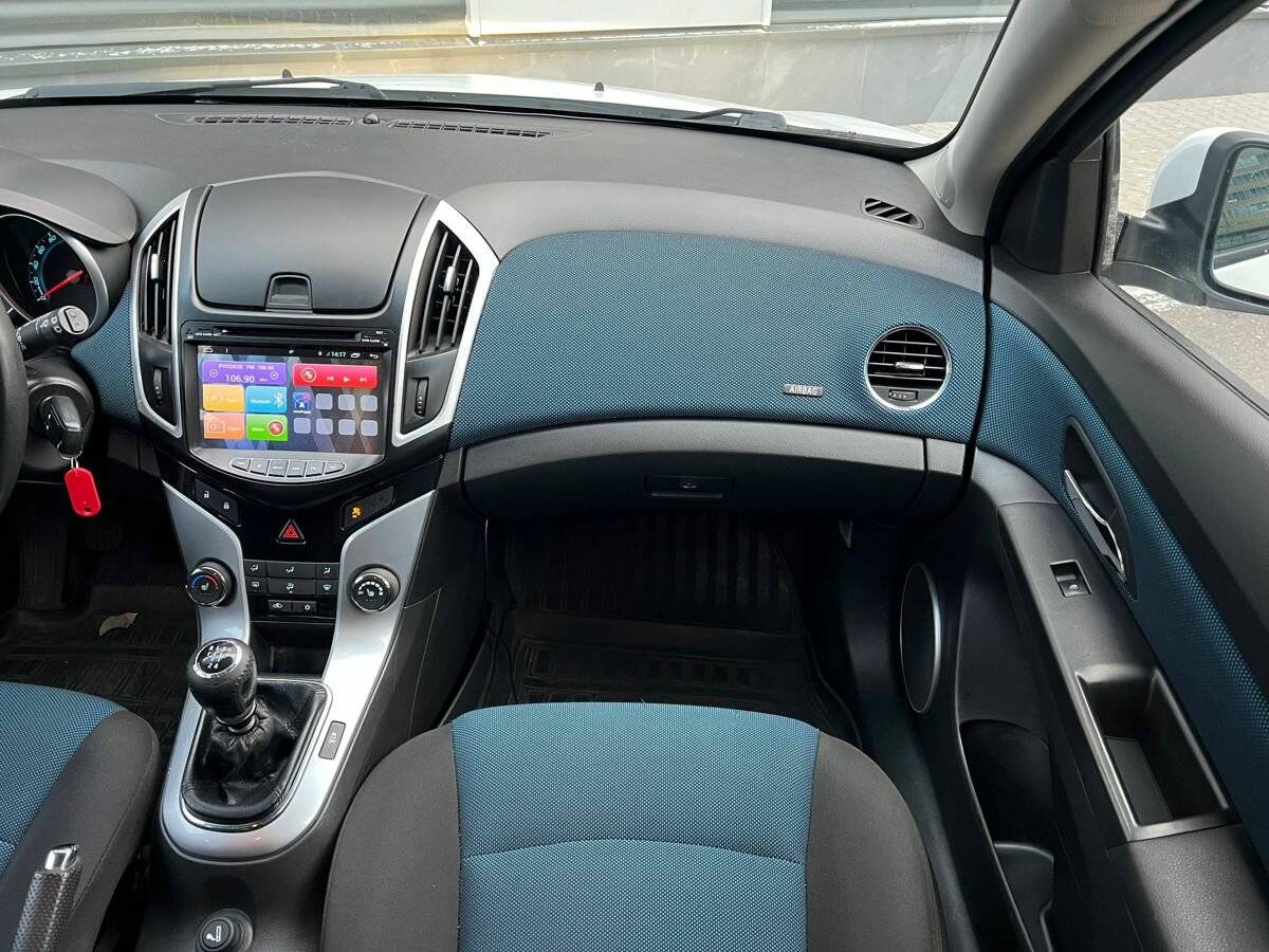 Купить Chevrolet Cruze I Рестайлинг, 2013, 182 000 км, фото №11