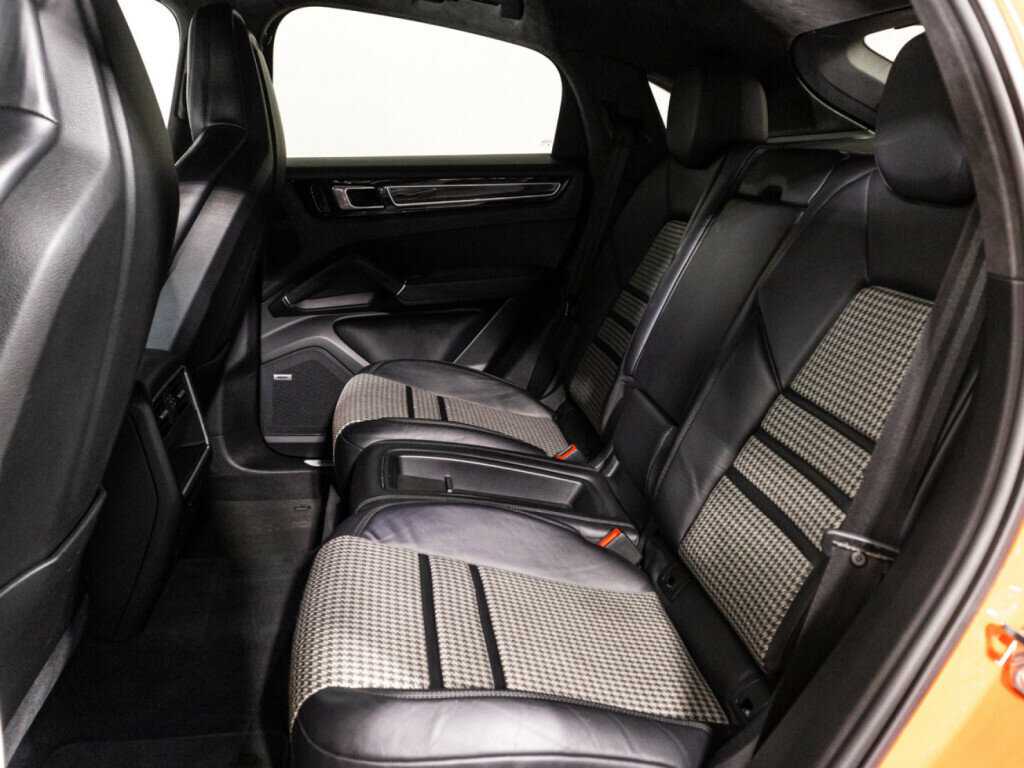 Купить Porsche Cayenne S Coupé, 2019, 86 348 км, фото №10