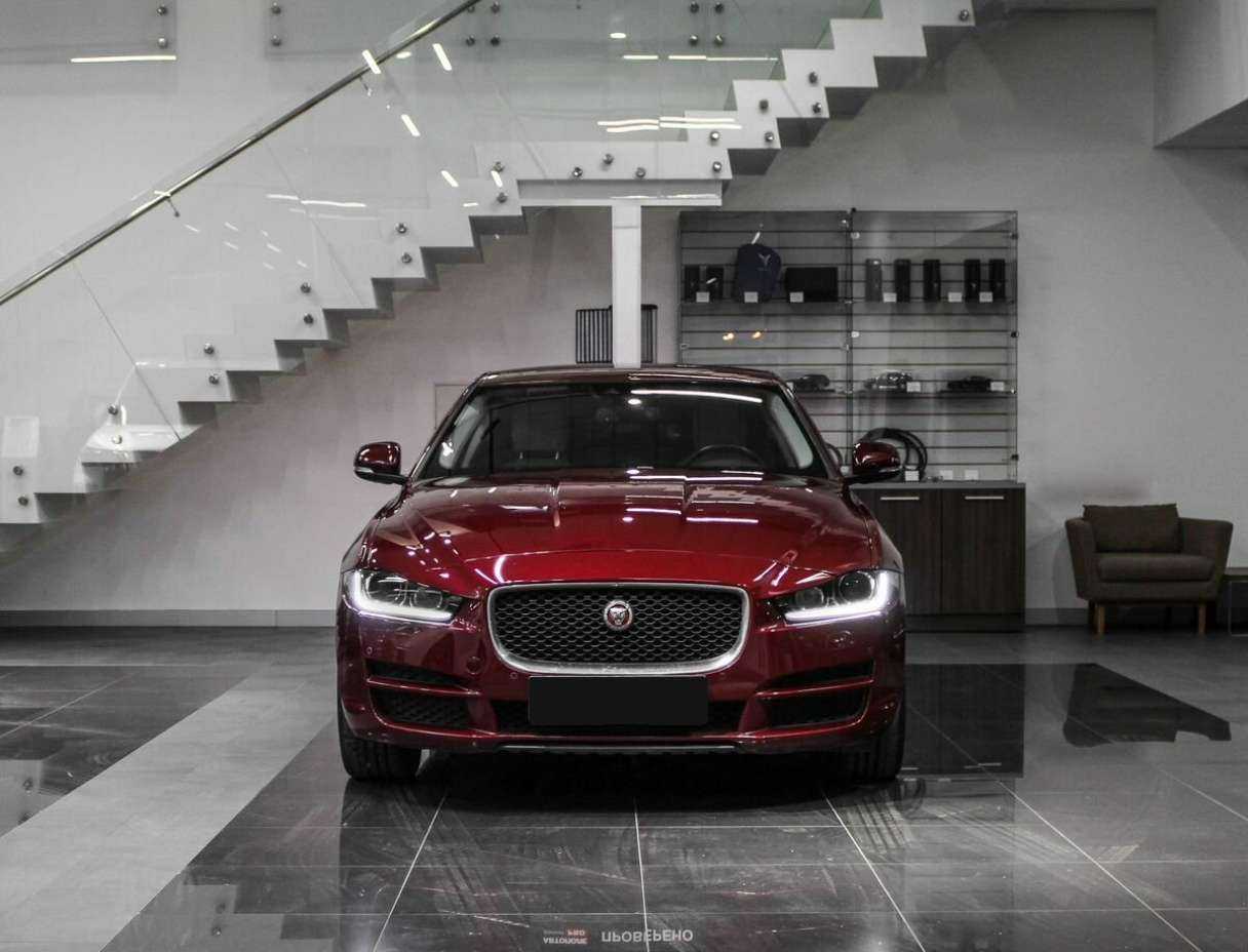 Купить Jaguar XE, 2016, 140 650 км, фото №3