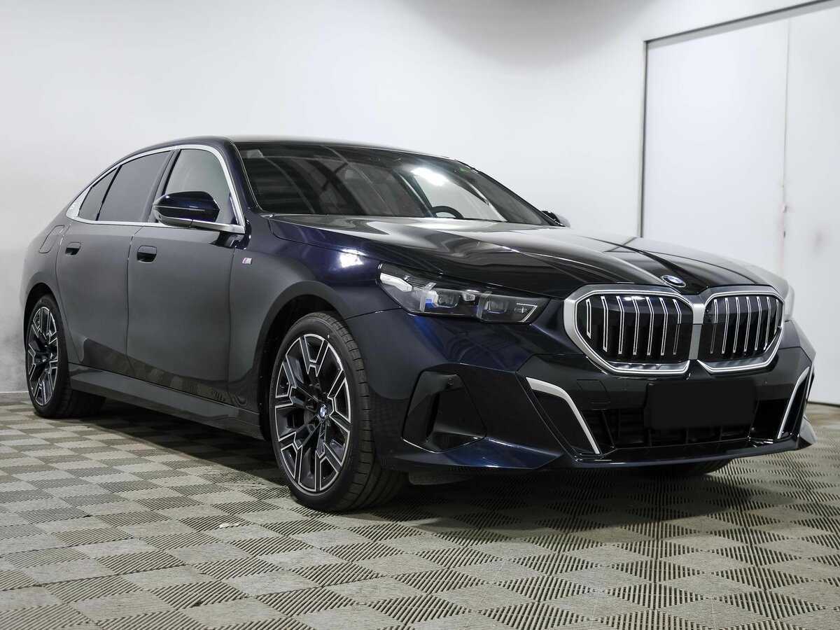 Купить BMW 5 серии Long 530Li, 2024, 35 км, фото №3