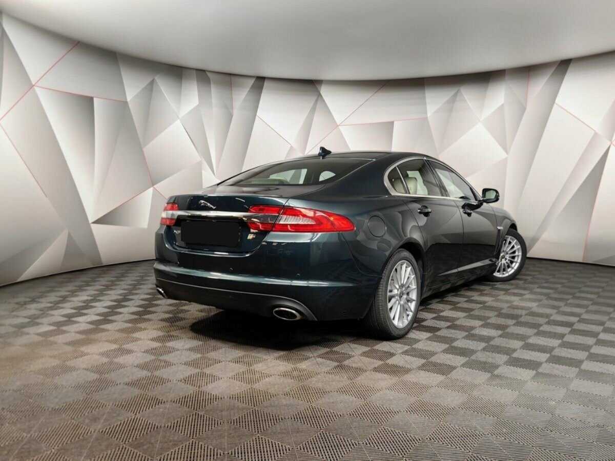 Купить Jaguar XF, 2013, 142 018 км, фото №2