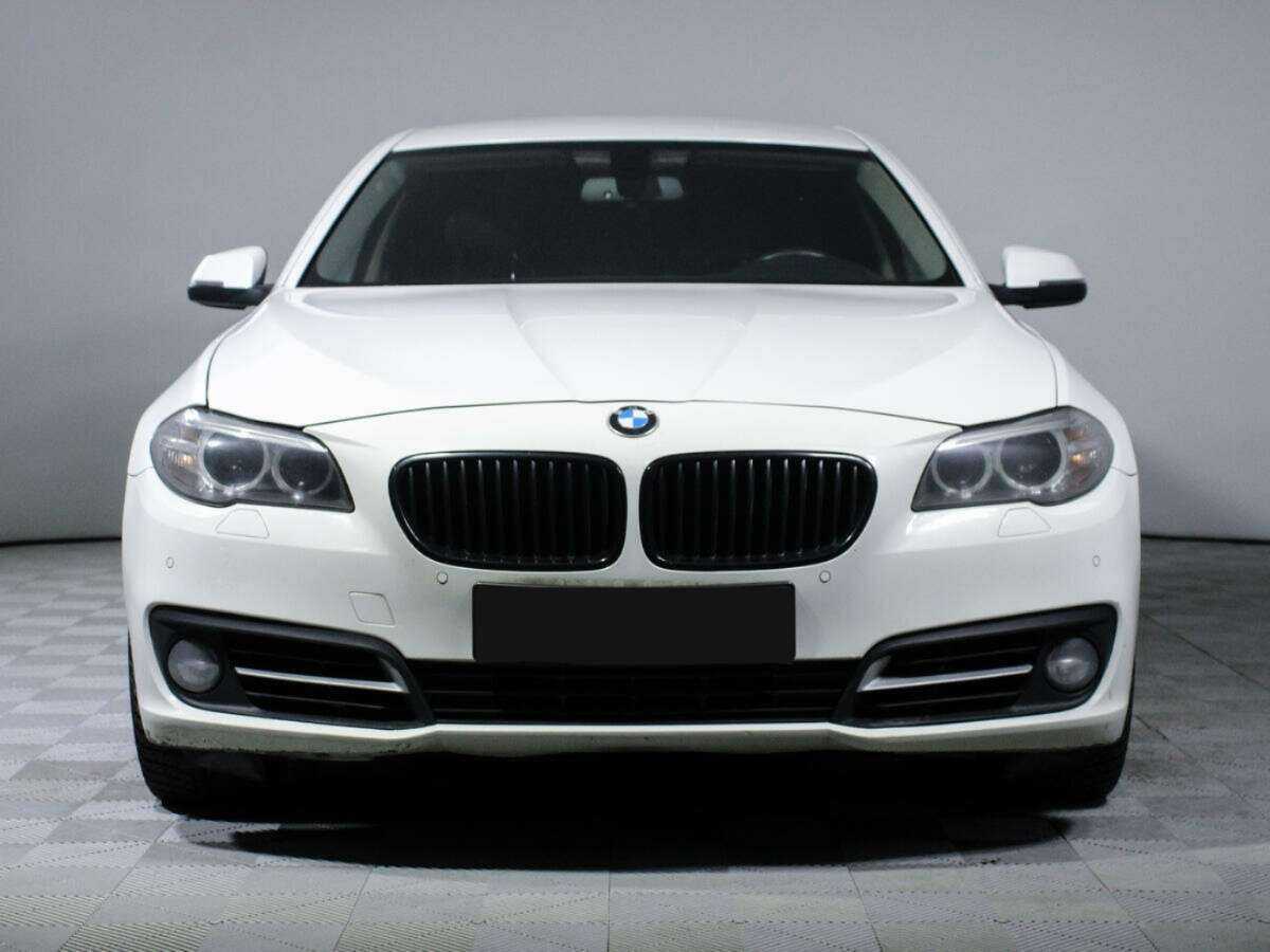 Купить BMW 5 серии 528i xDrive, 2013, 235 185 км, фото №2