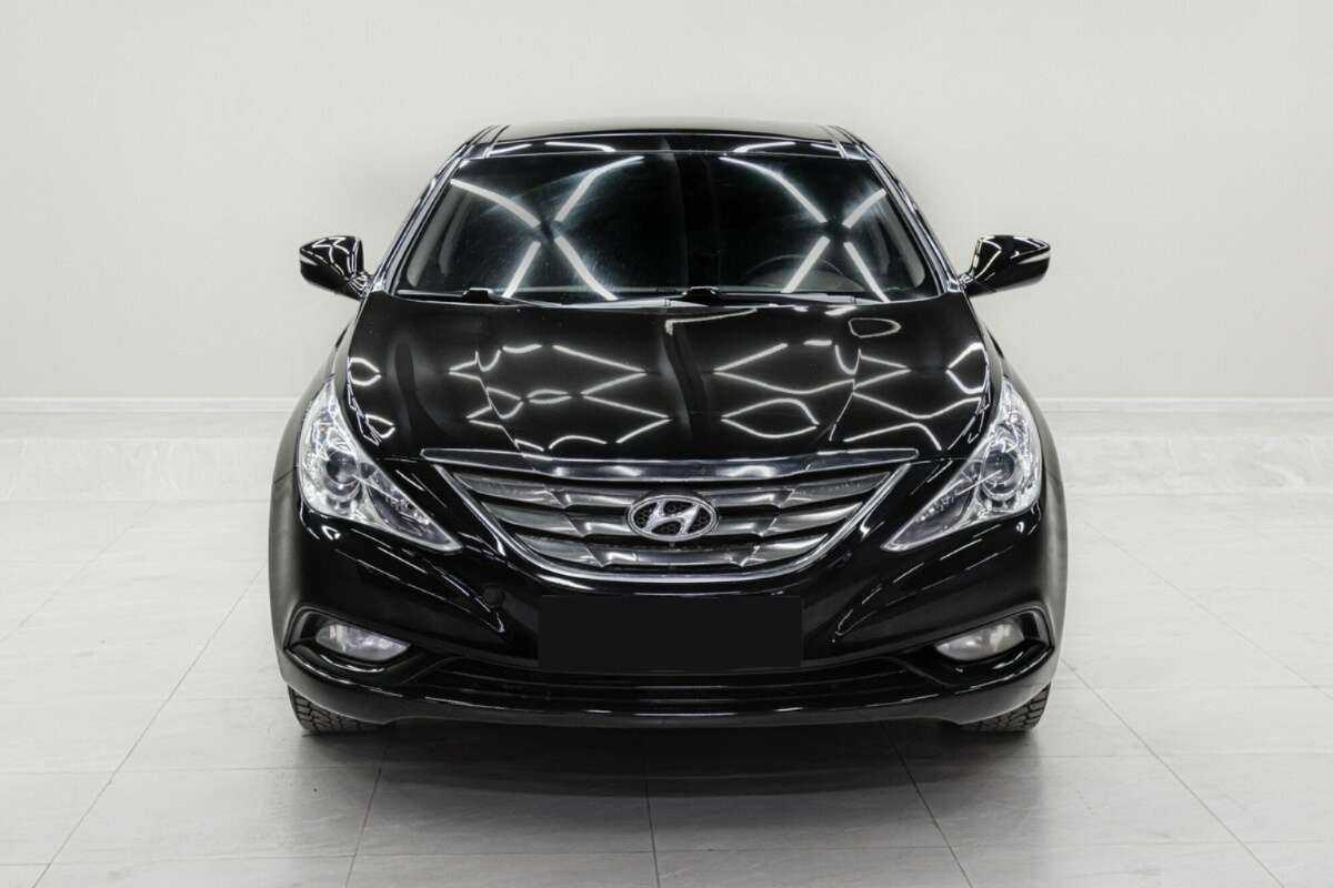 Купить Hyundai Sonata, 2011, 169 000 км, фото №2