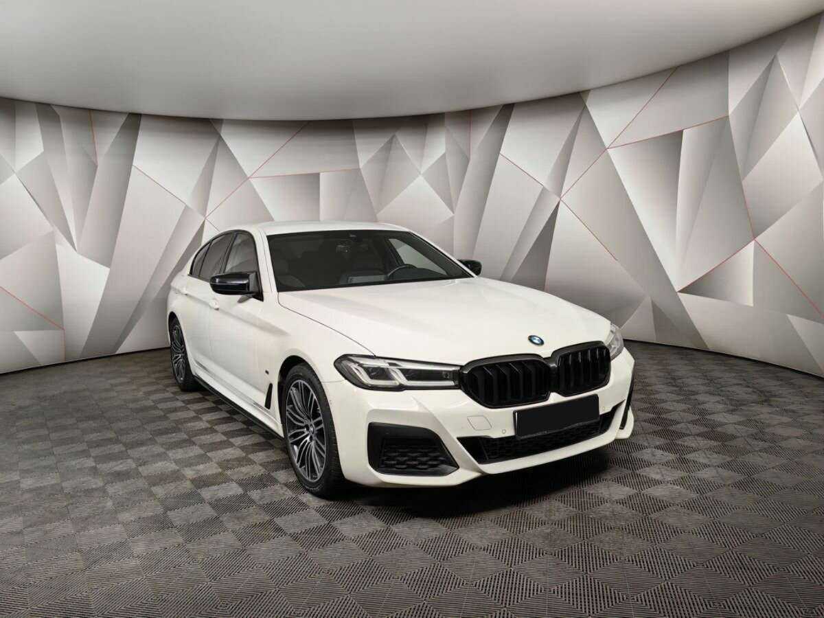 Купить BMW 5 серии 520d xDrive, 2020, 50 091 км, фото №3