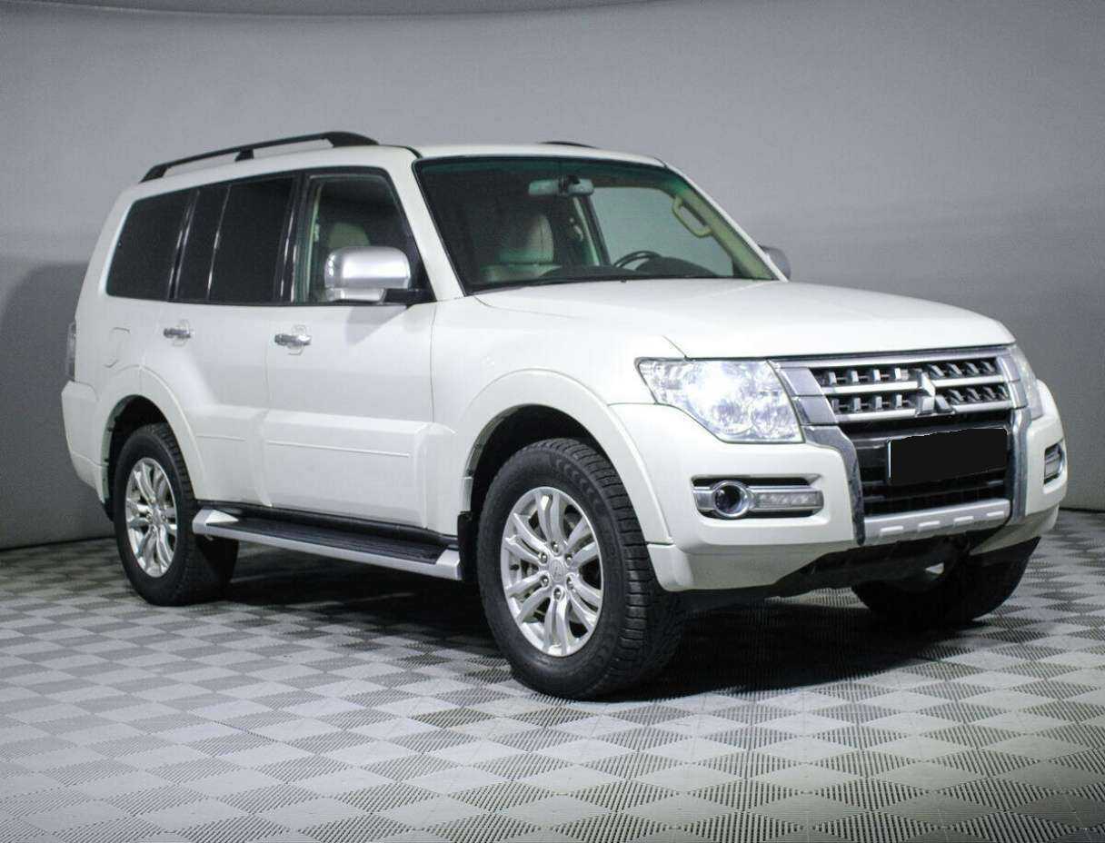 Купить Mitsubishi Pajero, 2017, 92 686 км, фото №3