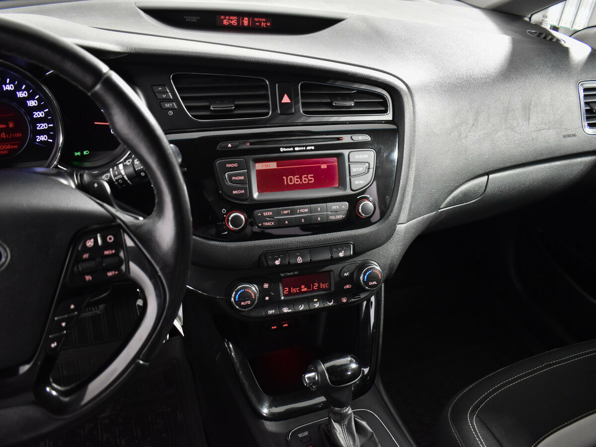 Купить Kia Ceed II, 2013, 125 002 км, фото №17