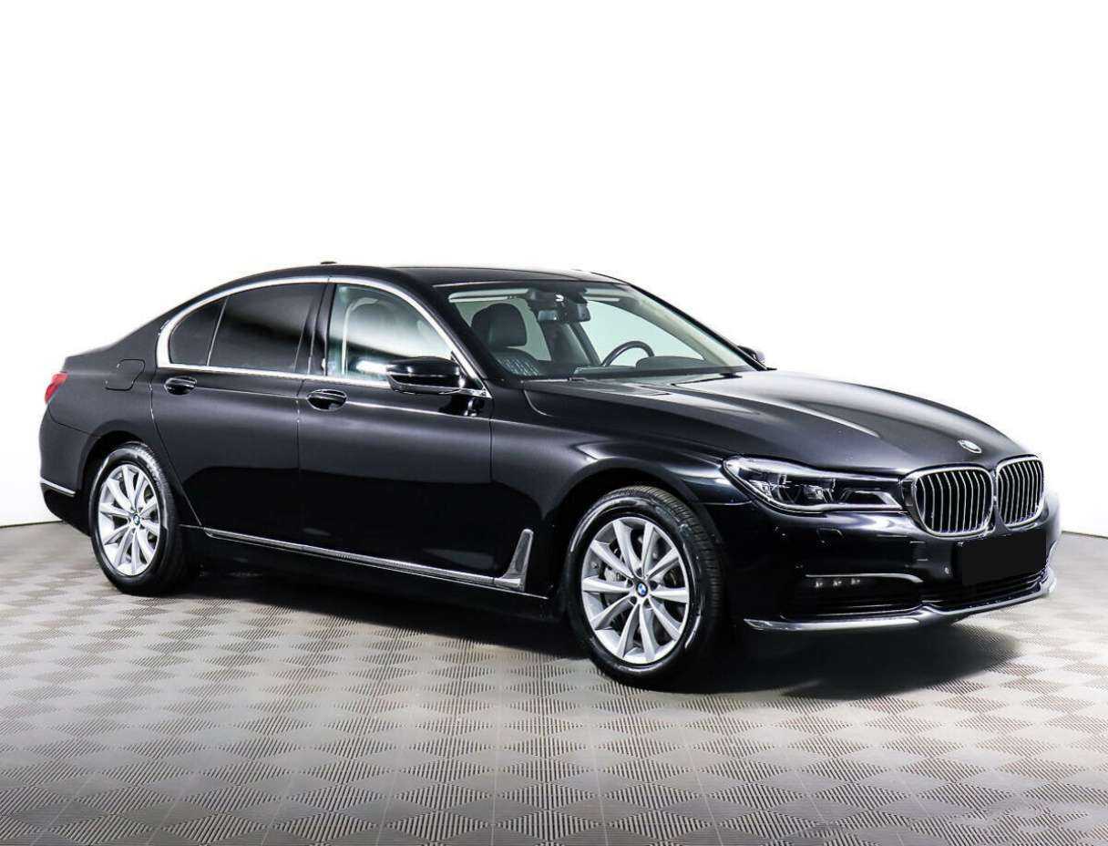 Купить BMW 7 серии 750i xDrive, 2016, 151 029 км, фото №3