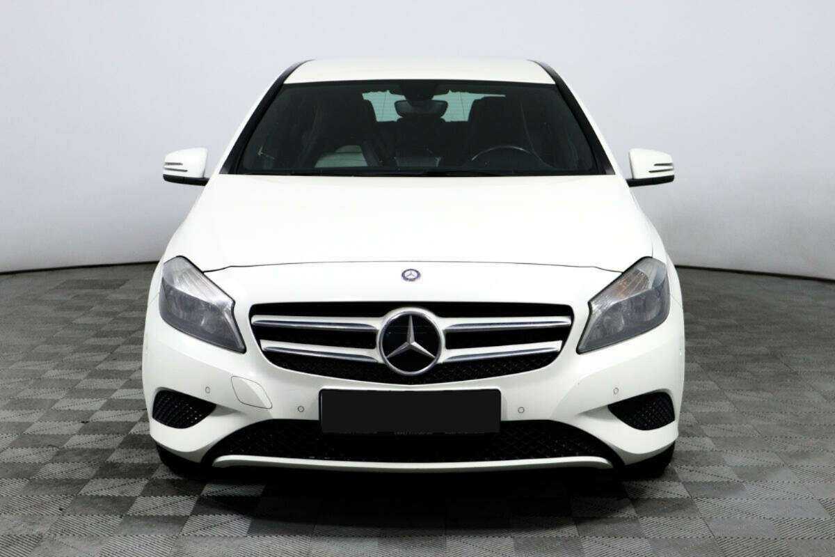 Купить Mercedes-Benz A-Класс 180, 2013, 138 350 км, фото №2