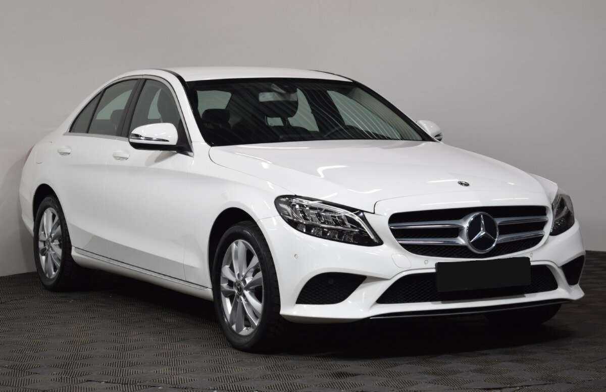 Купить Mercedes-Benz C-Класс 200, 2019, 66 500 км, фото №2