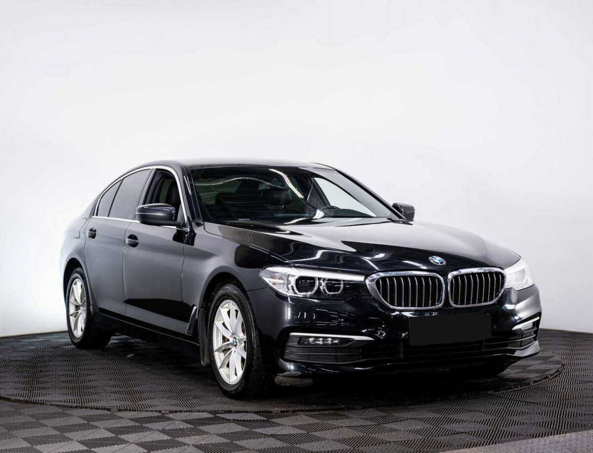 Купить BMW 5 серии 520d xDrive, 2019, 231 000 км, фото №3