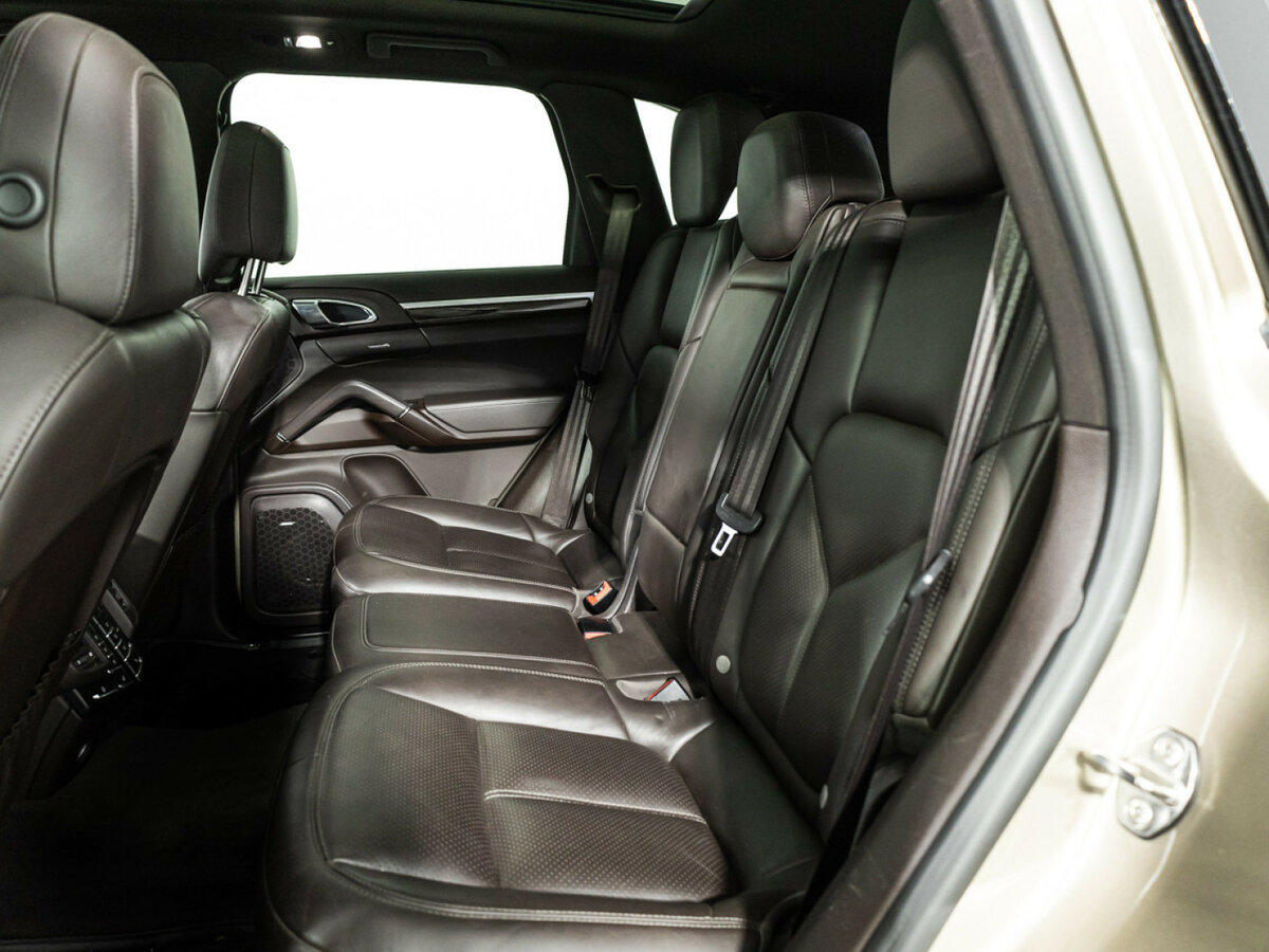 Купить Porsche Cayenne S Diesel II Рестайлинг (958), 2016, 146 788 км, фото №8