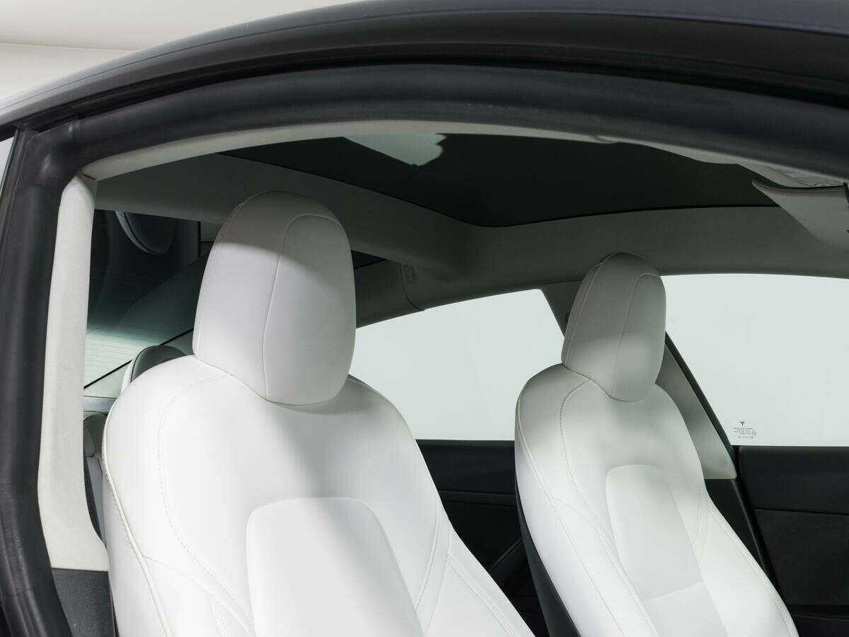 Купить Tesla Model 3 Performance, 2022, 5 001 км, фото №14