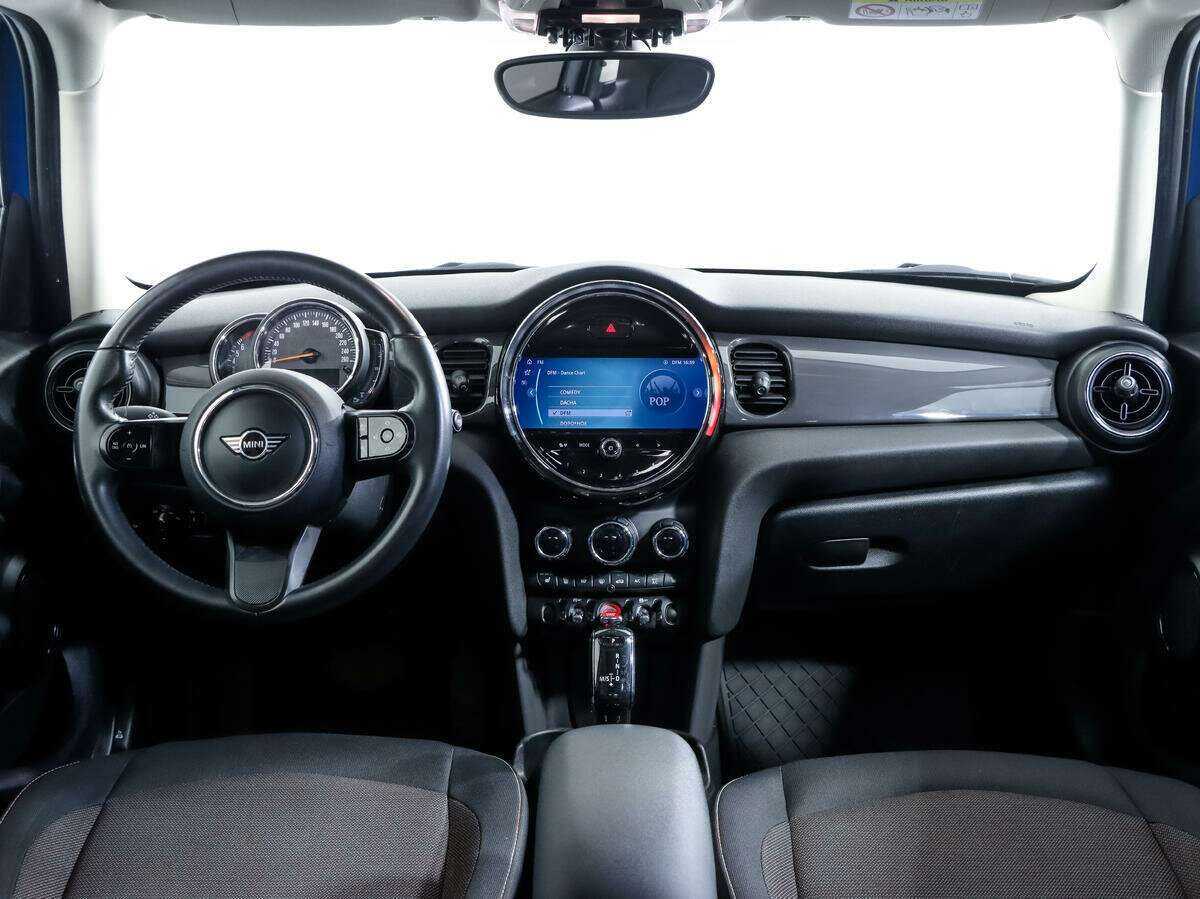 Купить Mini Hatch Cooper, 2021, 55 066 км, фото №10