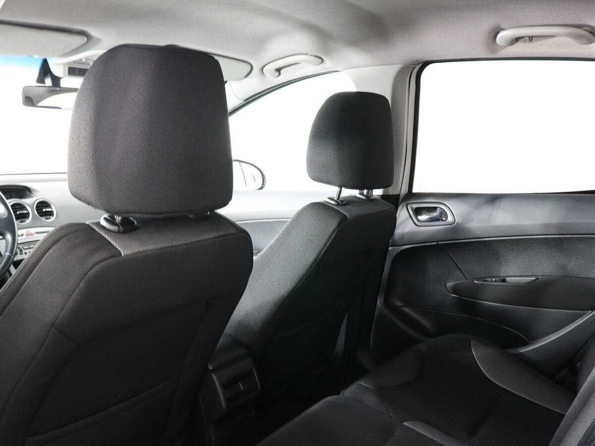 Купить Peugeot 308, 2010, 116 080 км, фото №8
