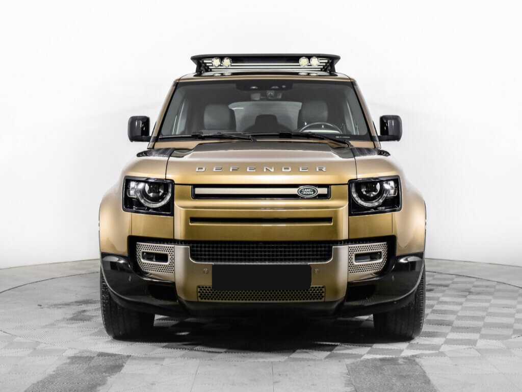Купить Land Rover Defender 110, 2021, 61 846 км, фото №2