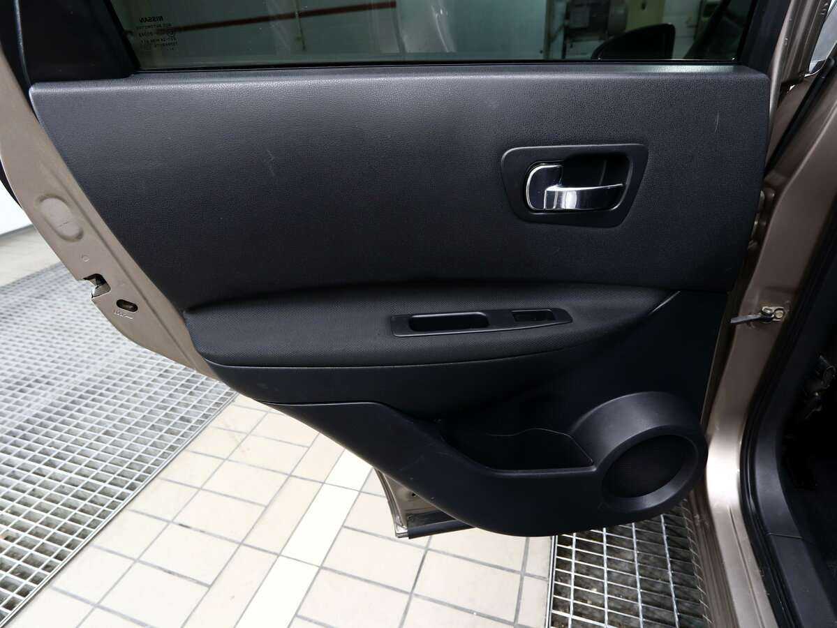 Купить Nissan Qashqai, 2011, 217 000 км, фото №14