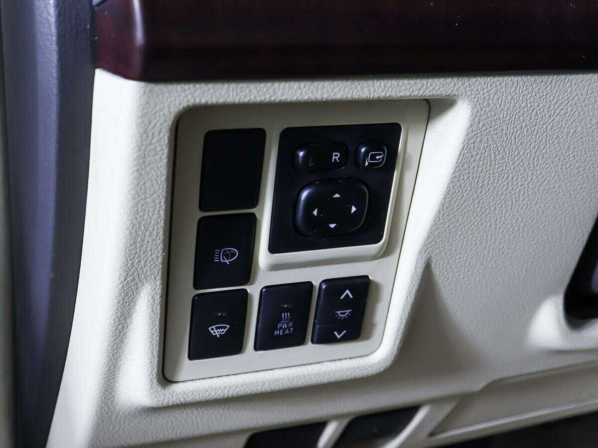 Купить Toyota Land Cruiser Prado, 2014, 153 900 км, фото №16