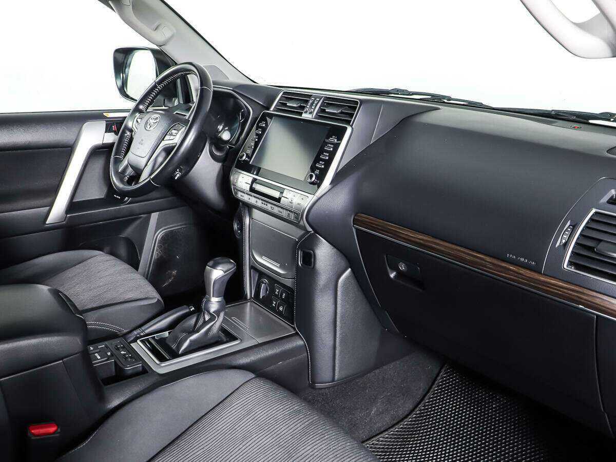 Купить Toyota Land Cruiser Prado, 2021, 112 355 км, фото №9