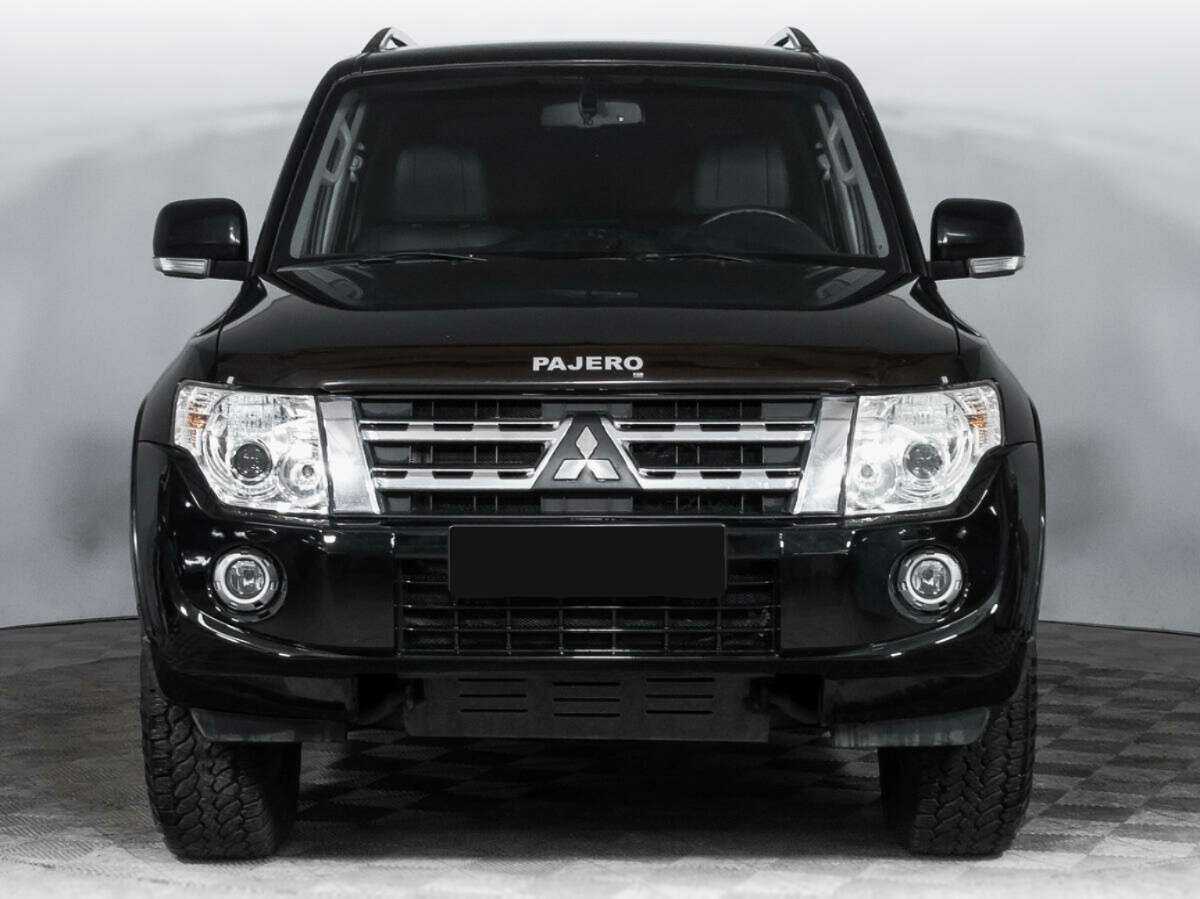 Купить Mitsubishi Pajero, 2011, 140 380 км, фото №2