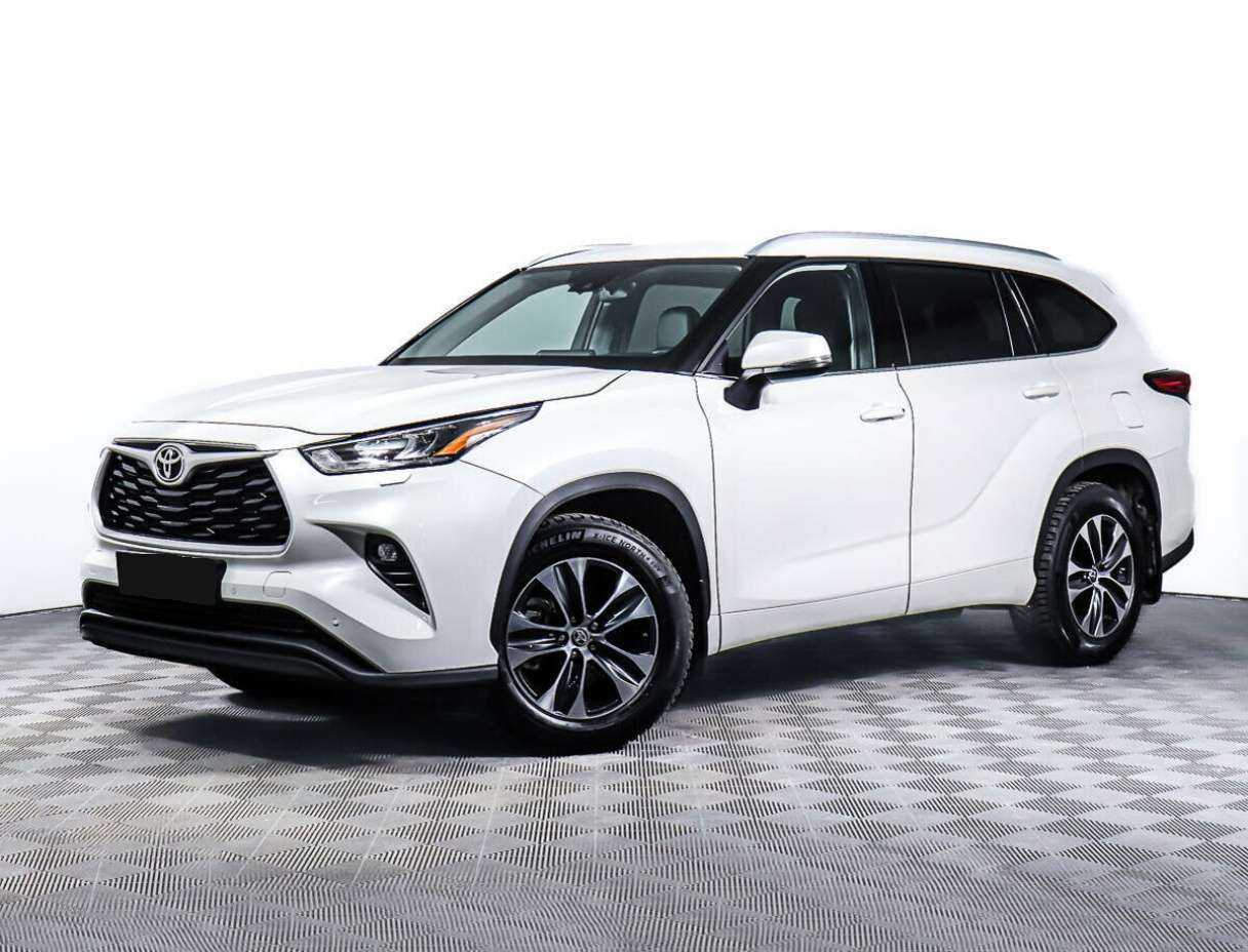 Купить Toyota Highlander, 2021, 17 205 км, фото №1