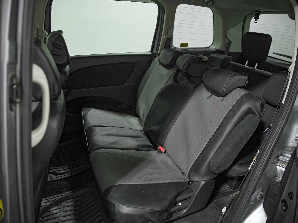 Купить Mazda Biante, 2016, 112 942 км, фото №13