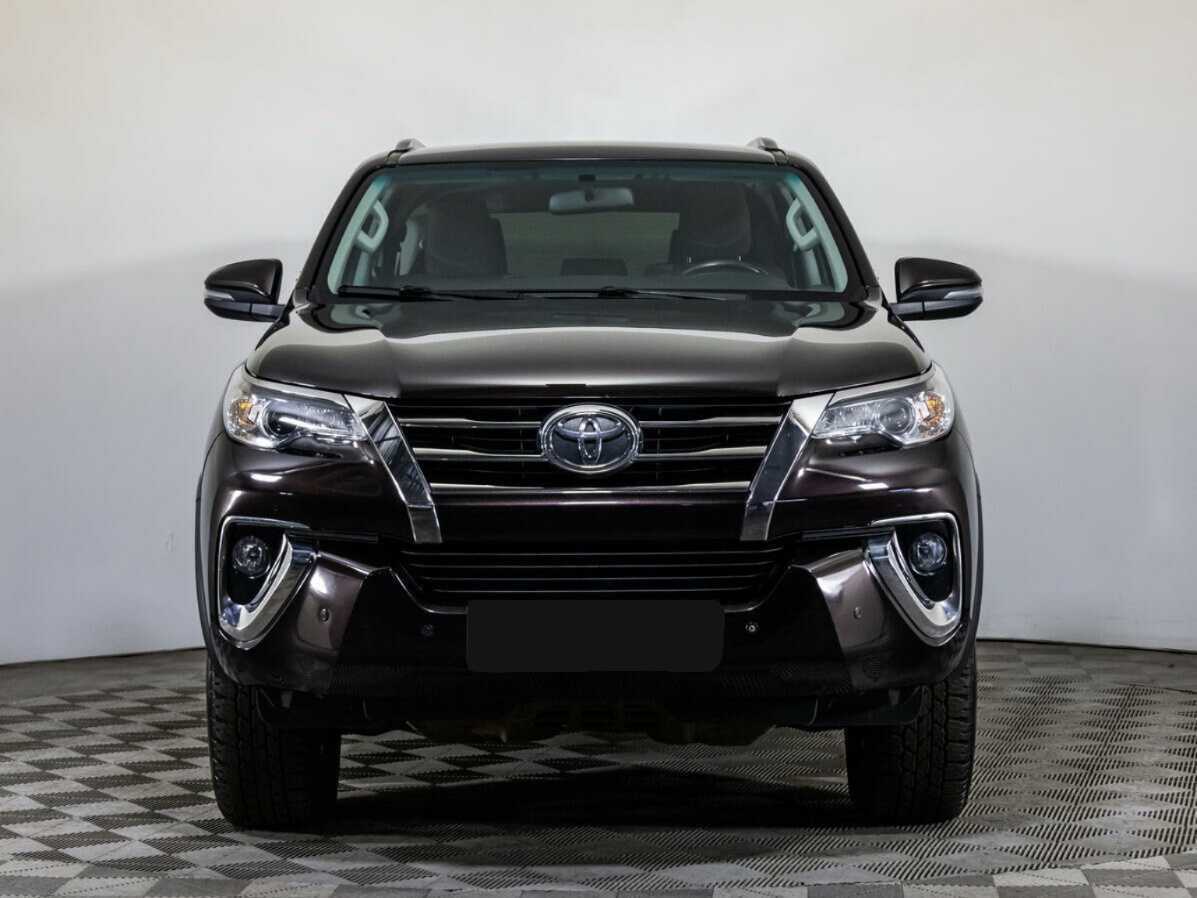 Купить Toyota Fortuner, 2018, 70 010 км, фото №2