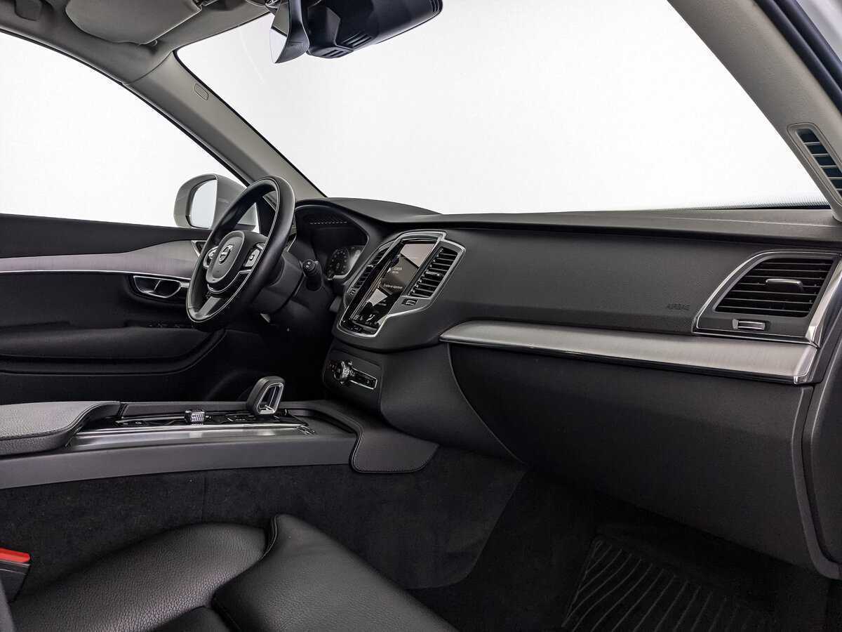 Купить Volvo XC90 B5, 2021, 41 236 км, фото №13