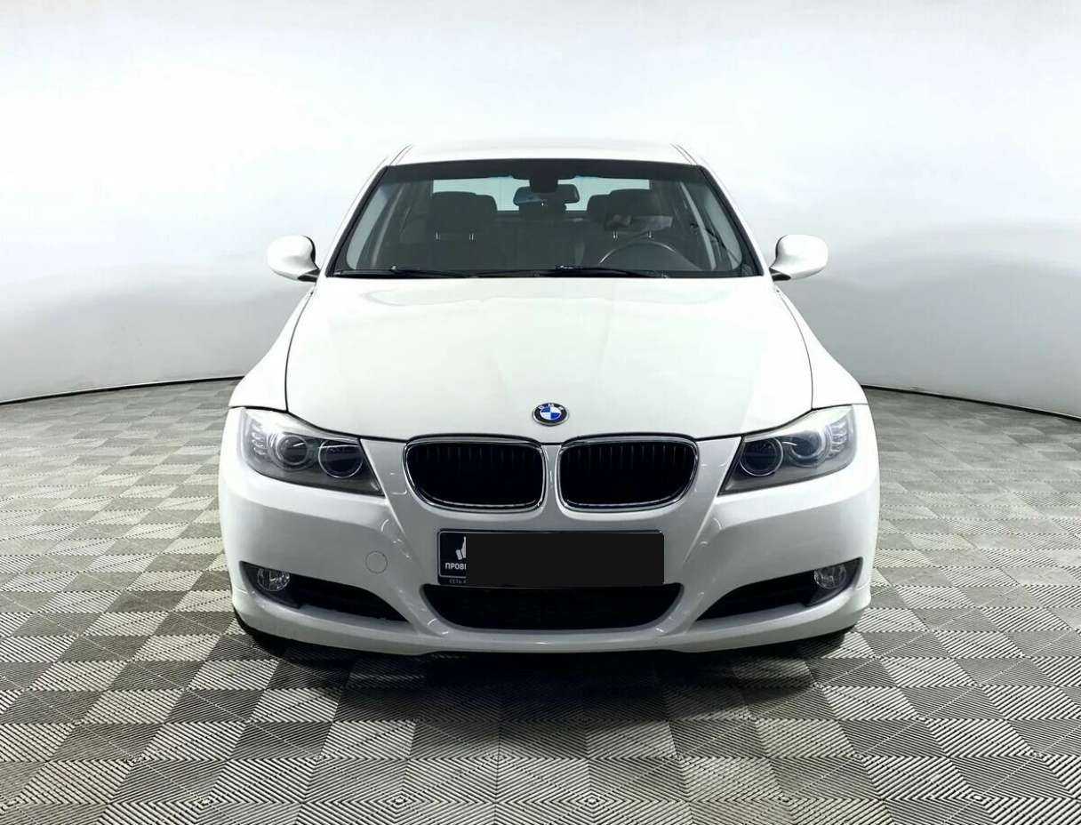 Купить BMW 3 серии 318i, 2011, 168 000 км, фото №2