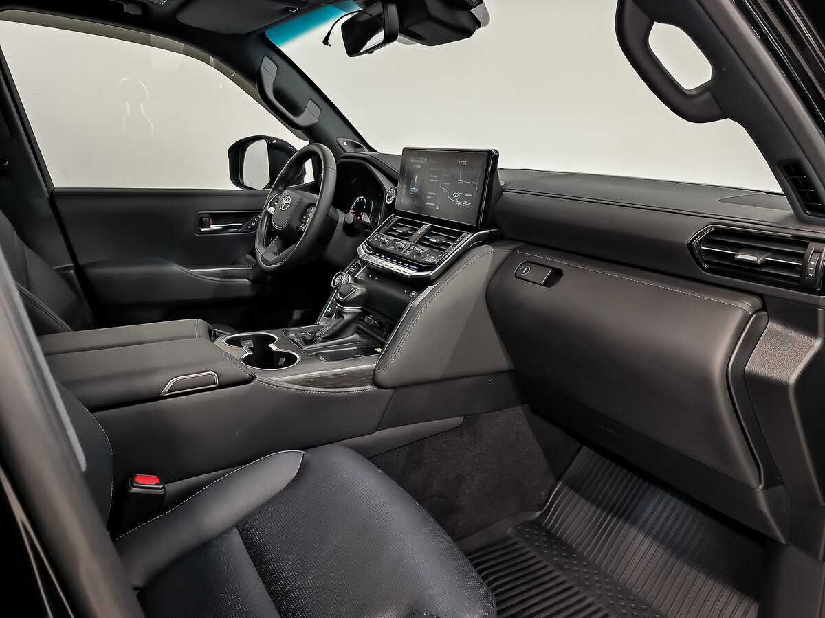 Купить Toyota Land Cruiser, 2021, 8 364 км, фото №13