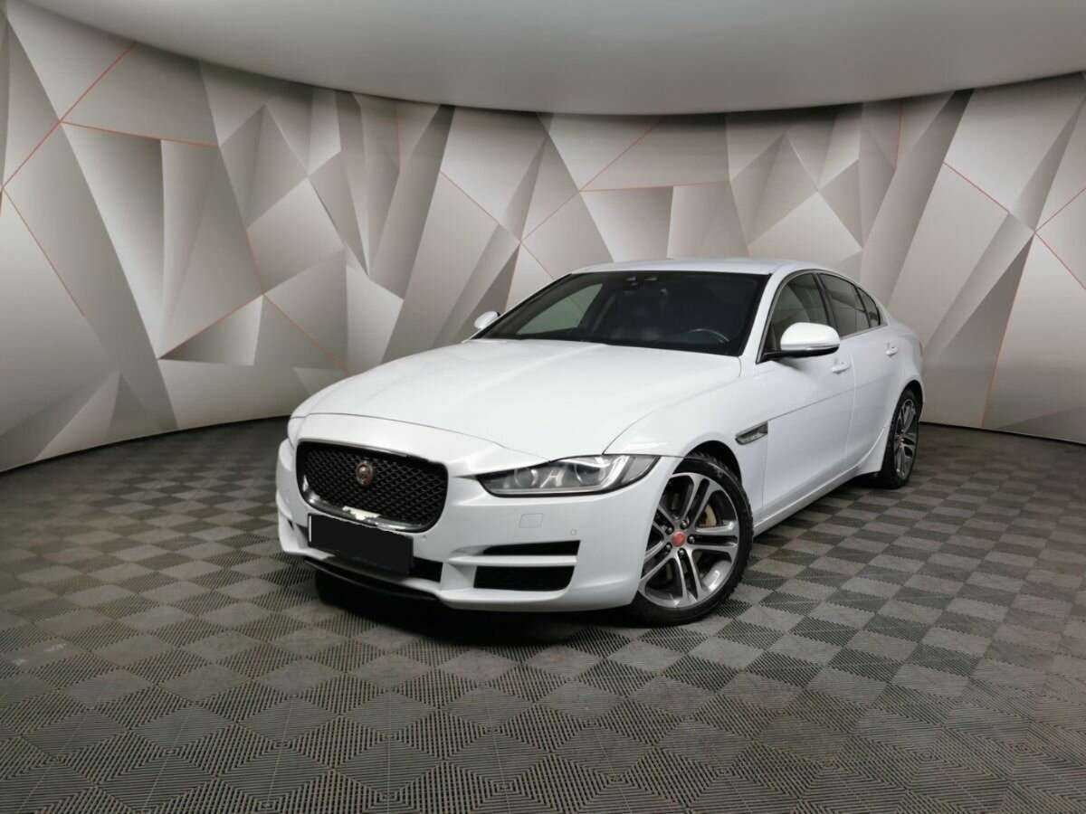 Купить Jaguar XE, 2015, 166 481 км, фото №1