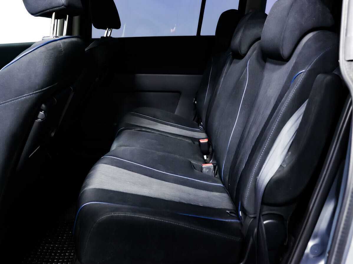 Купить Mazda 5, 2012, 201 732 км, фото №10