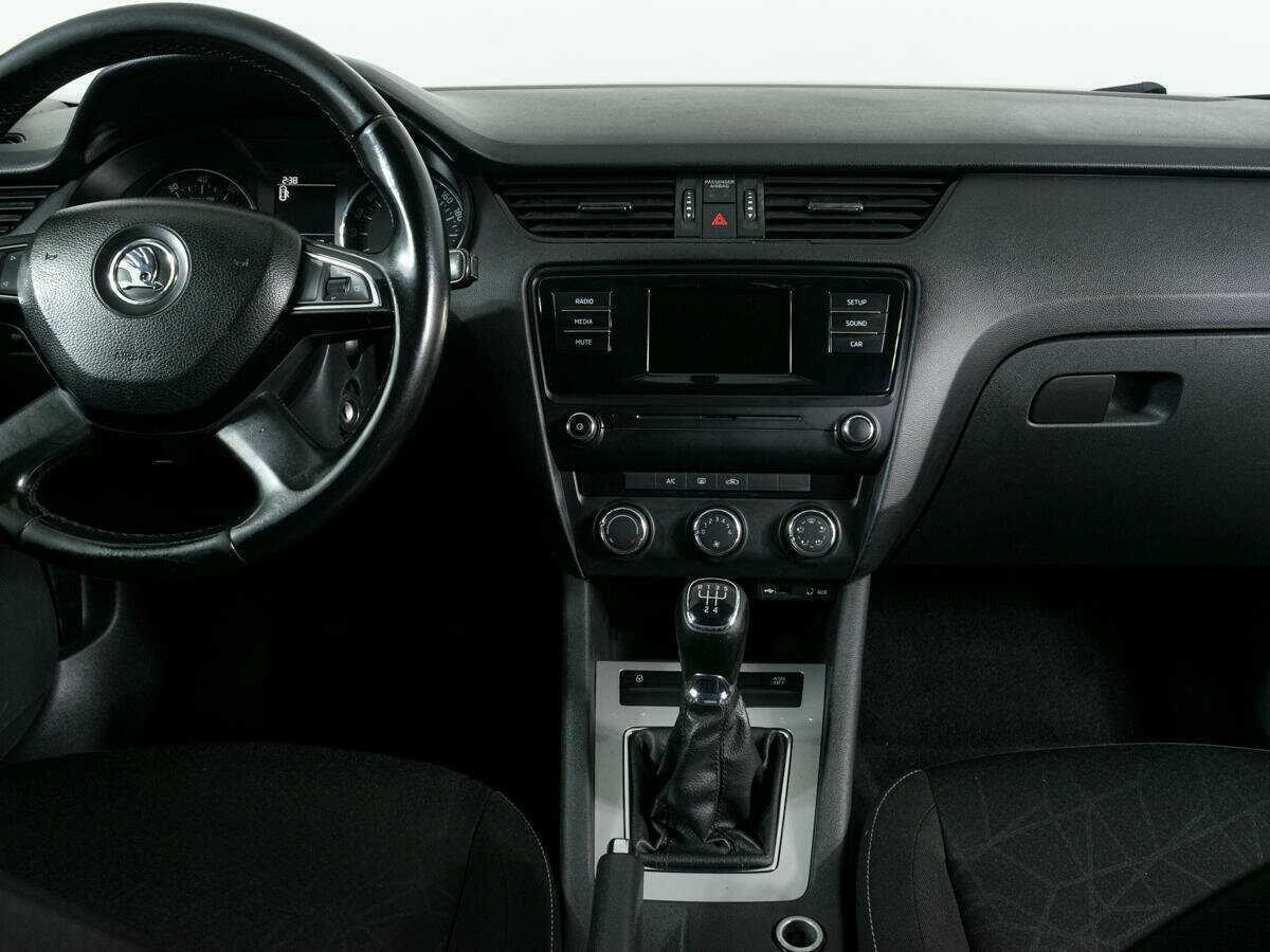 Купить Skoda Octavia, 2014, 497 551 км, фото №8