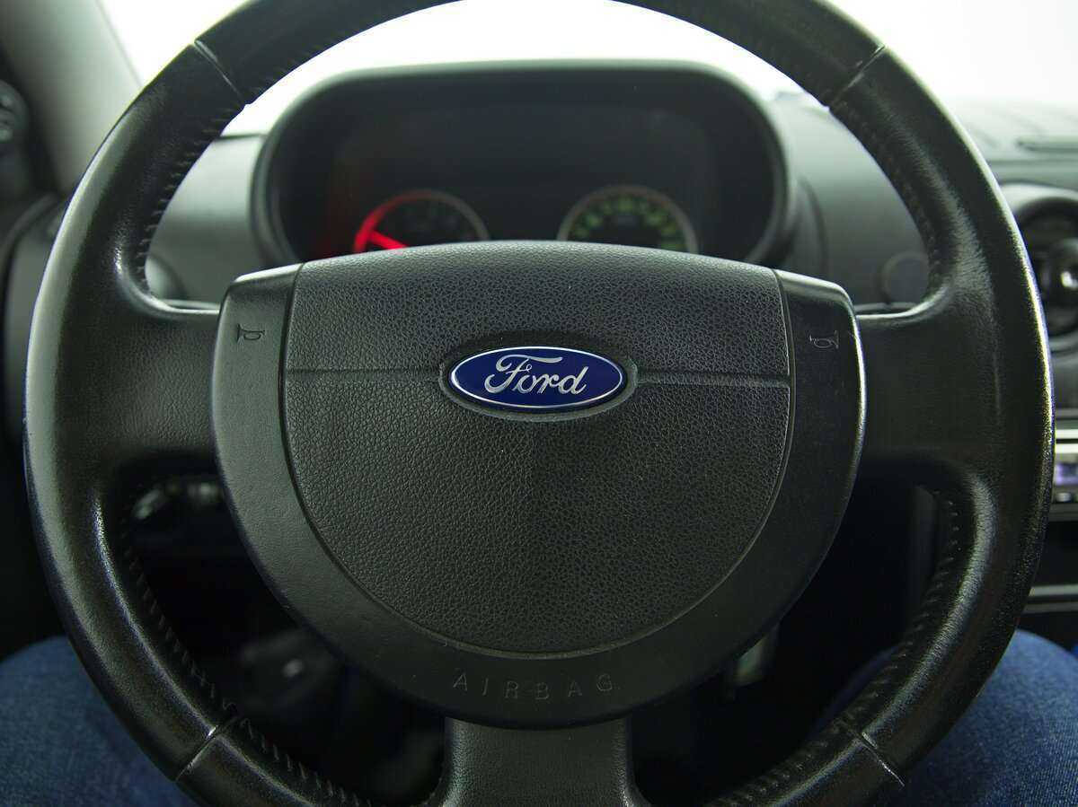 Купить Ford Fusion, 2005, 228 696 км, фото №14