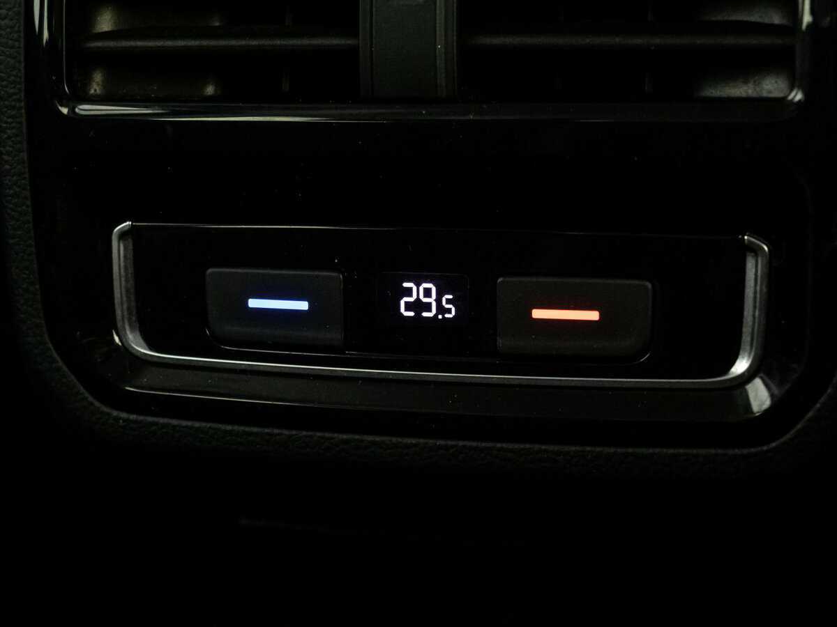 Купить Volkswagen Passat, 2020, 133 000 км, фото №20