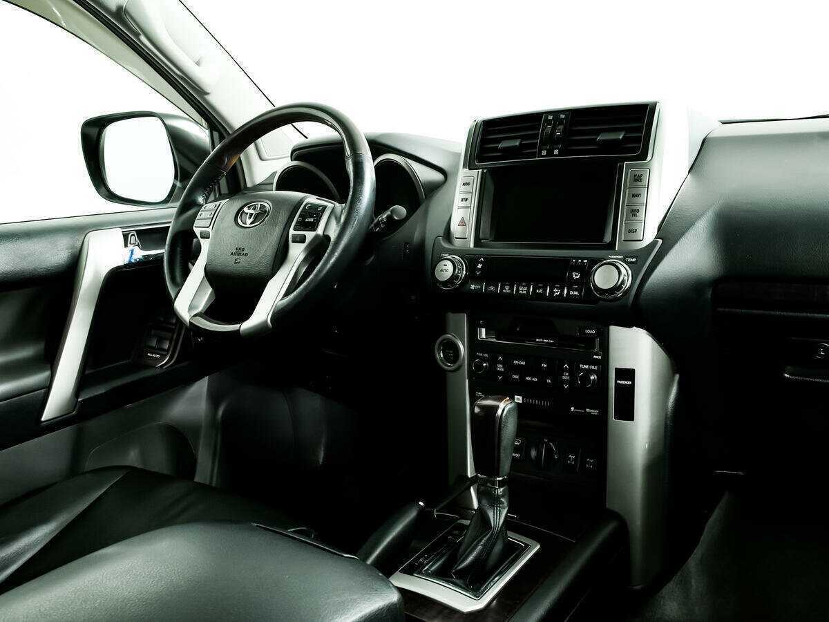 Купить Toyota Land Cruiser Prado, 2011, 137 470 км, фото №9